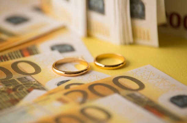 Il contributo economico del coniuge durante il matrimonio.